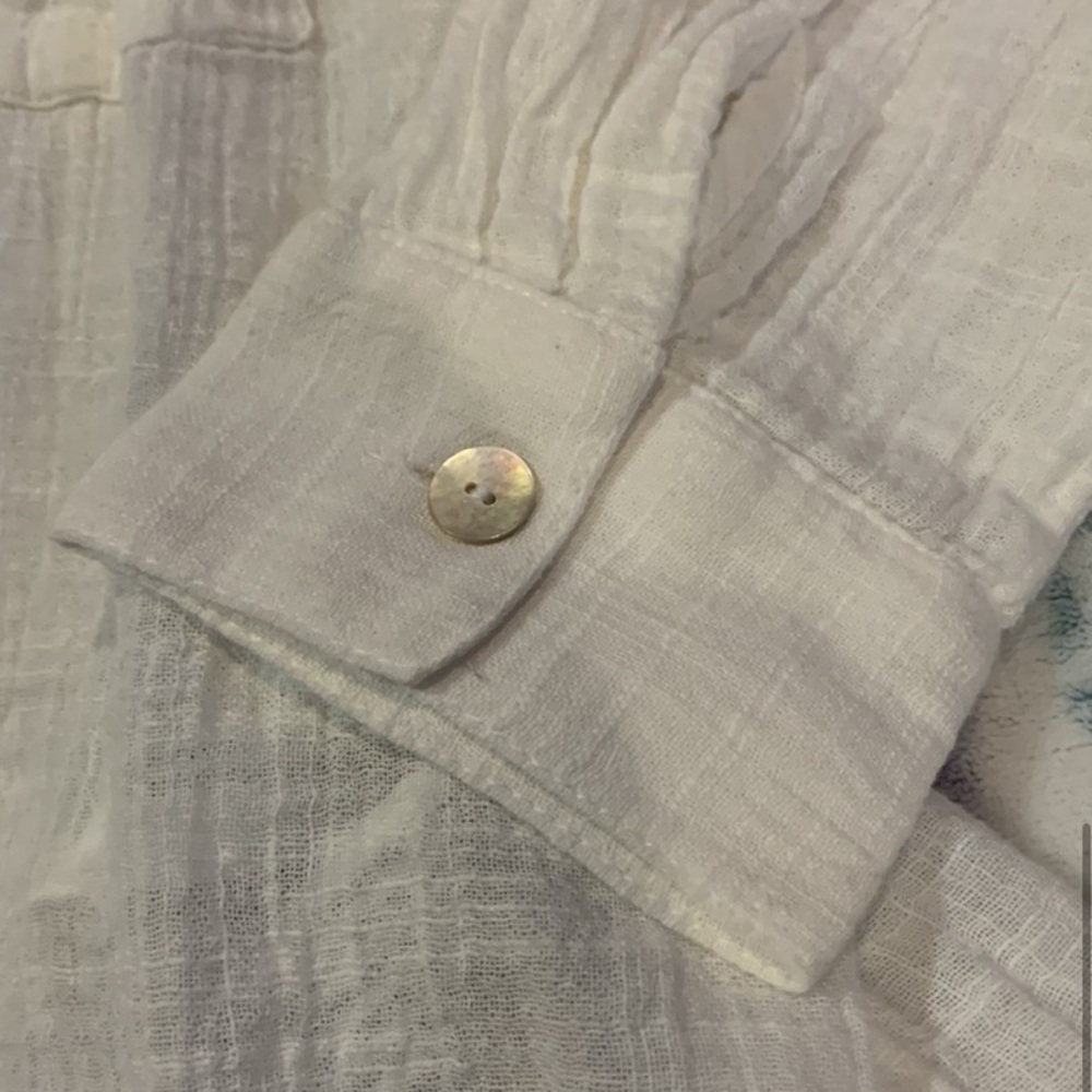 Forever 21 Gauze Long Sleeve Collared Button Down - Picture 9 of 11